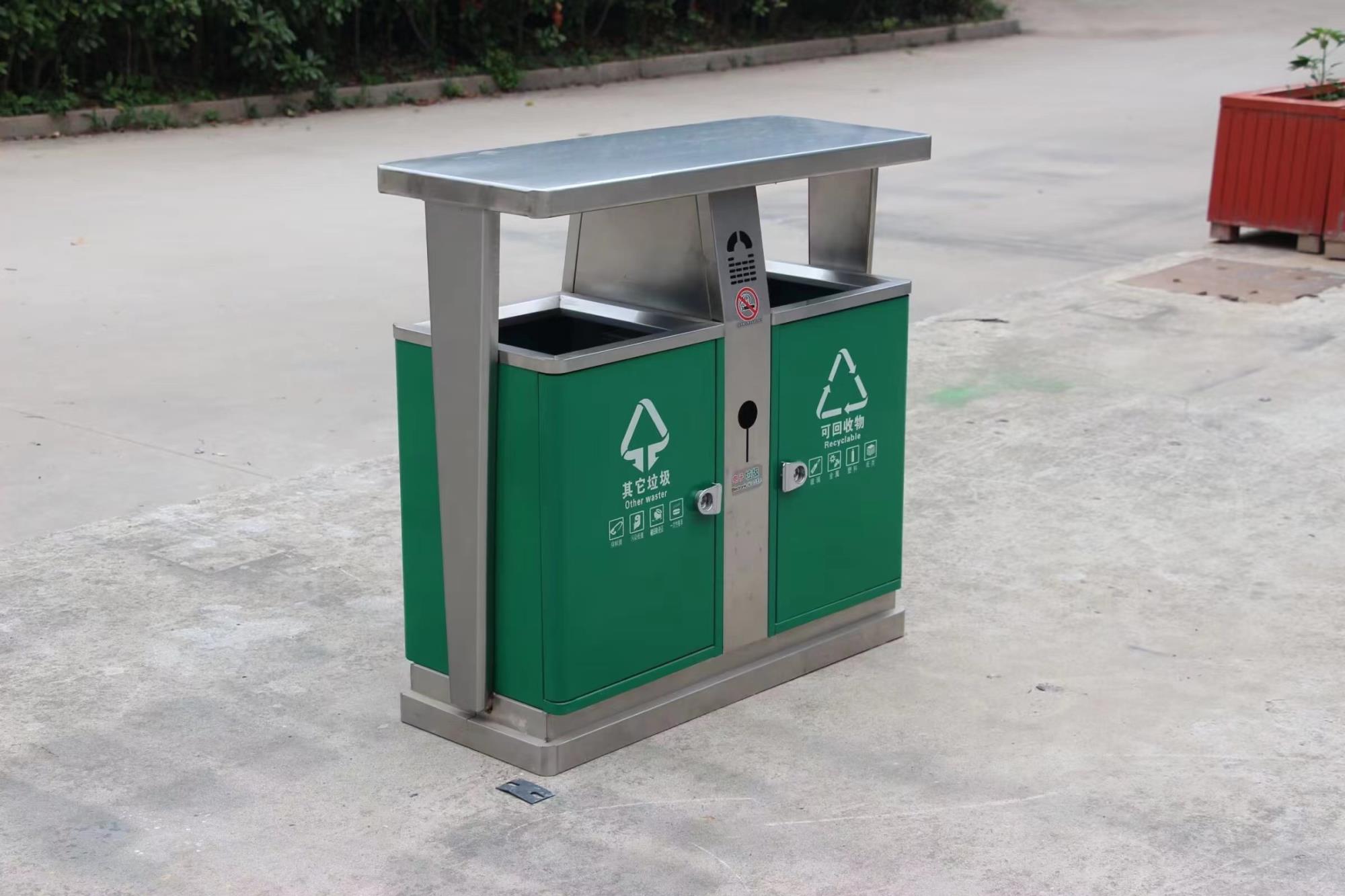 不（bú）鏽鋼垃圾桶